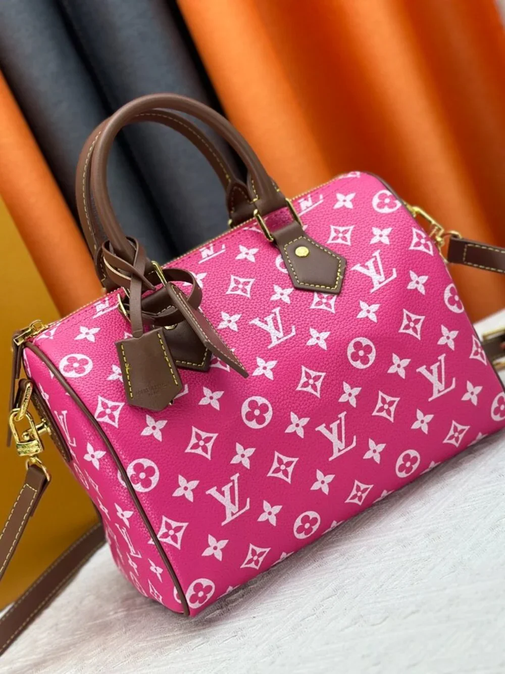 NWT - Louis Vuitton Authentic Bags - Picture 2 of 9